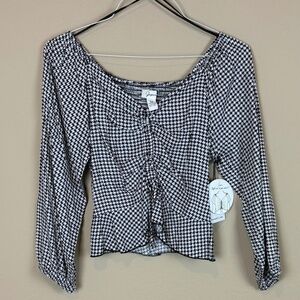 NWT Japna Black/White Houndstooth Cropped Long Sleeve Blouse with Ruffle Hem